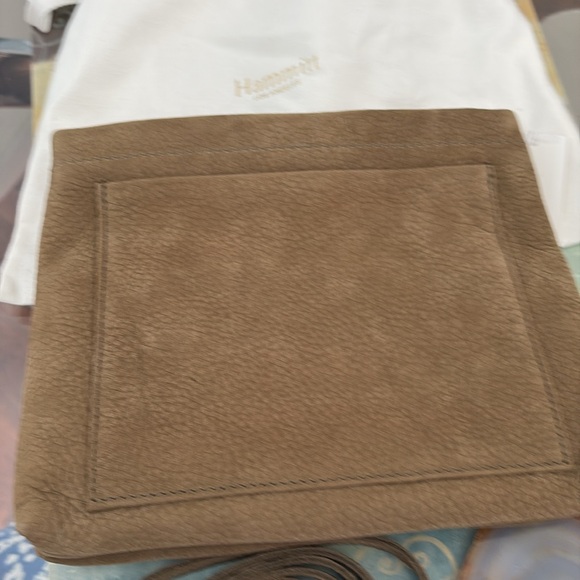 Hammitt DUKE PLUME MOSS
NUBUCK Leather Med Crossbody
Clutch Shoulder Bag NWT - Picture 2 of 4